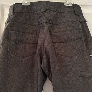 686 Gray Ski Pants size S women’s